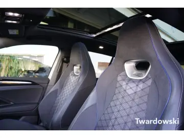 Tiguan 1.5 eTSI R-Line Pano AHK Matrix 360  ACC