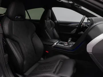 M8 Competition xD GranCoupé B&W Keramik MegaVoll