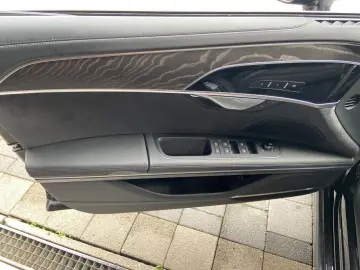 A8  HdUp Nachtsicht B&O Fond TV Ambi