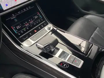 A8  HdUp Nachtsicht B&O Fond TV Ambi