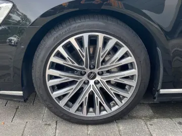 A8  HdUp Nachtsicht B&O Fond TV Ambi