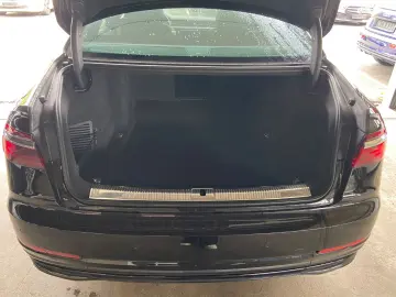 A8  HdUp Nachtsicht B&O Fond TV Ambi