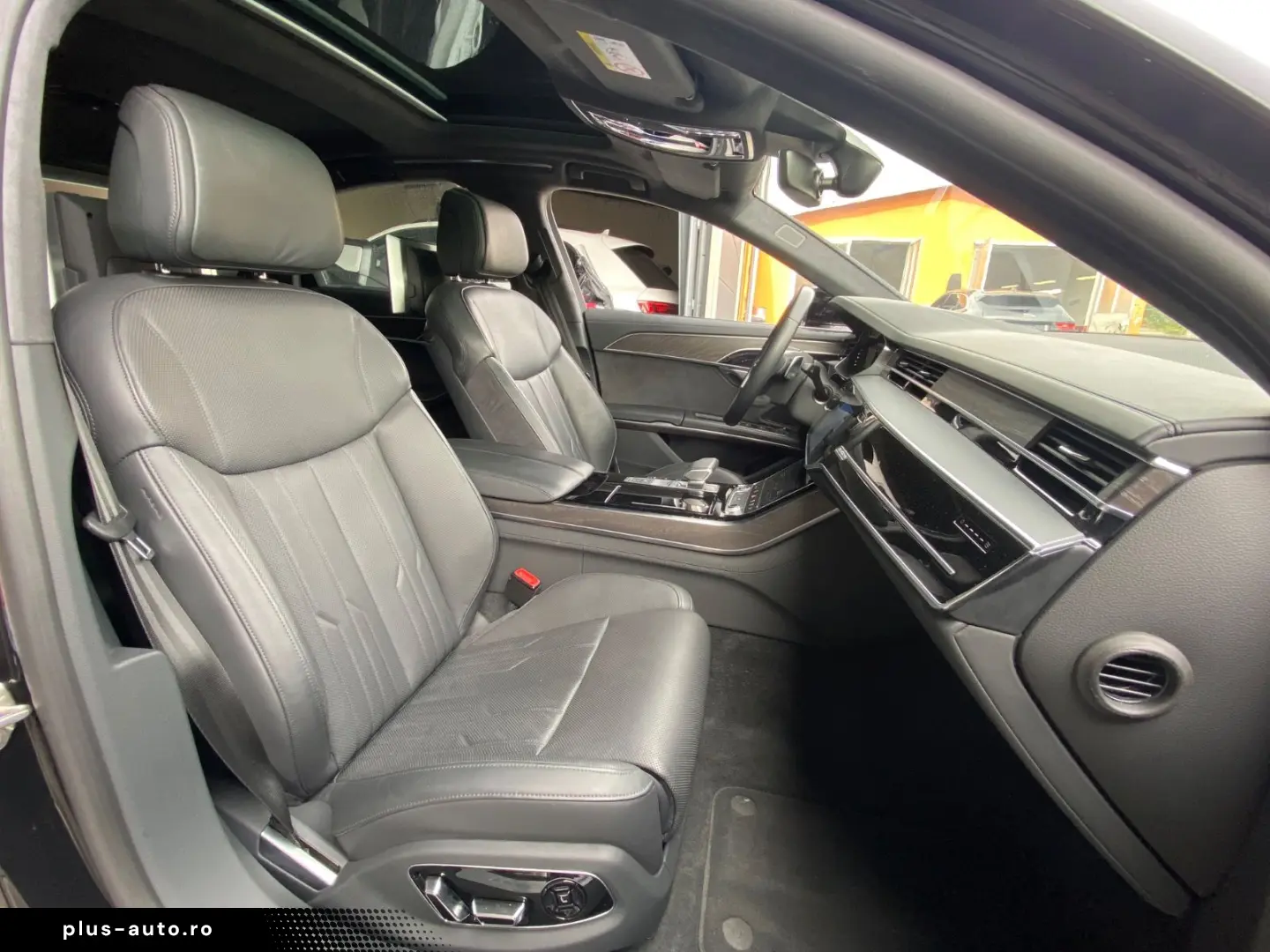 A8  HdUp Nachtsicht B&O Fond TV Ambi