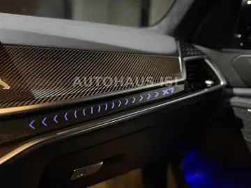 X7 xDrive 40 d M Sport 6-SITZER SKY KRISTALL VIP