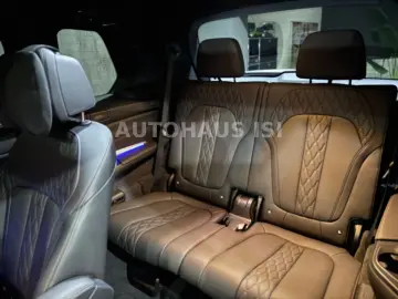 X7 xDrive 40 d M Sport 6-SITZER SKY KRISTALL VIP