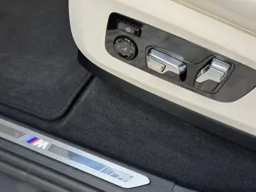 X5 xDrive50e M Sport Pro 22Zoll Sky Sitzlüft AHK