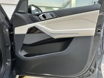 X5 xDrive50e M Sport Pro 22Zoll Sky Sitzlüft AHK