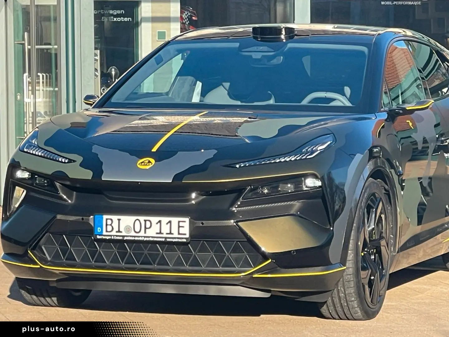 Eletre R   2200 KM   VOLL   NP 200 T€   SHOWCAR!