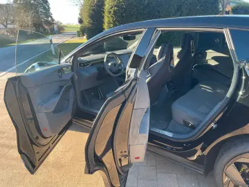 Eletre R   2200 KM   VOLL   NP 200 T€   SHOWCAR!