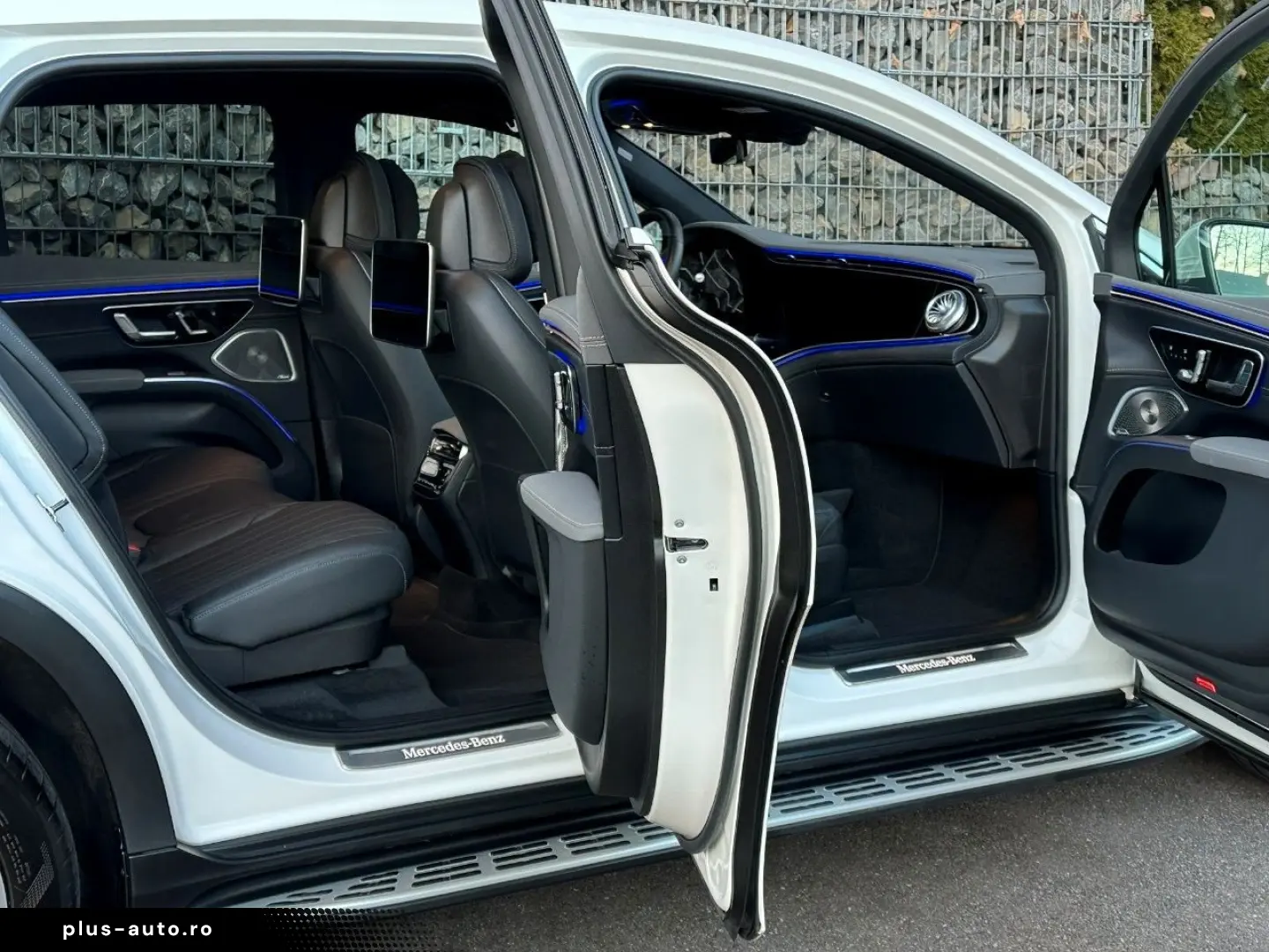 EQS 580 4Matic SUV TPremium Paket  UPE € 177.334