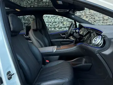 EQS 580 4Matic SUV TPremium Paket  UPE € 177.334