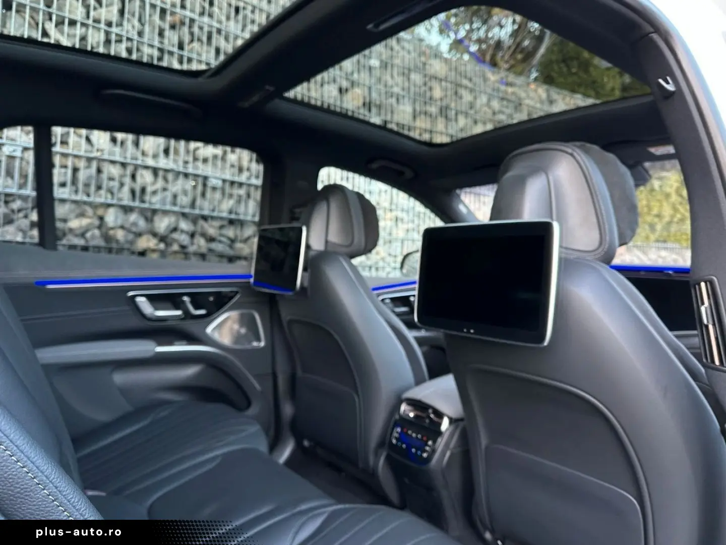 EQS 580 4Matic SUV TPremium Paket  UPE € 177.334