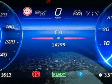 EQS 580 4Matic SUV TPremium Paket  UPE € 177.334