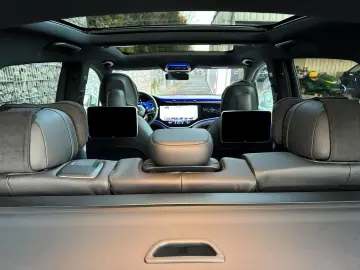 EQS 580 4Matic SUV TPremium Paket  UPE € 177.334