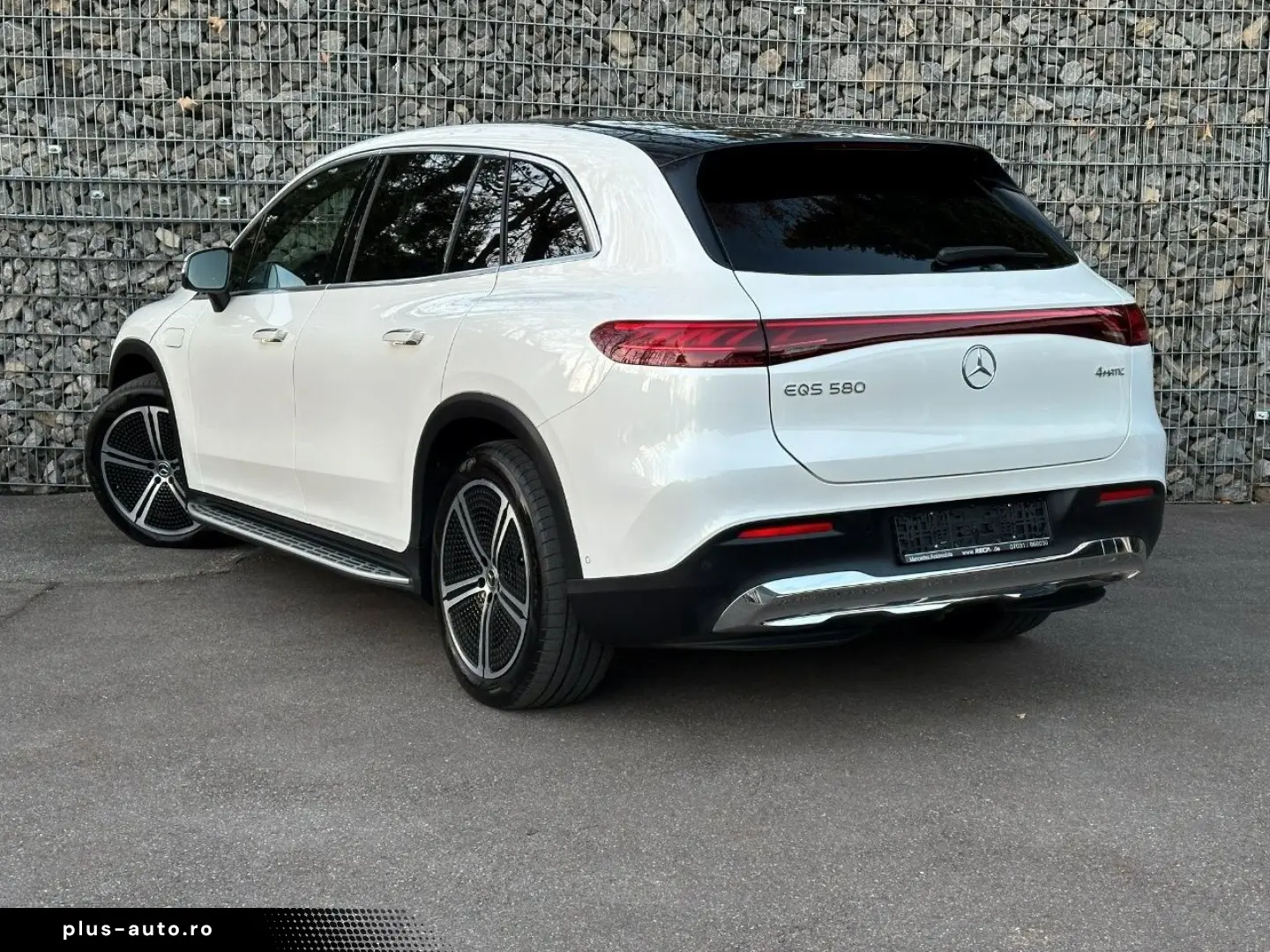 EQS 580 4Matic SUV TPremium Paket  UPE € 177.334