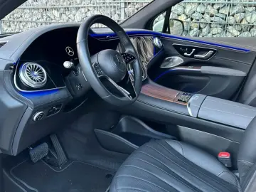 EQS 580 4Matic SUV TPremium Paket  UPE € 177.334