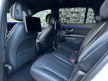 EQS 580 4Matic SUV TPremium Paket  UPE € 177.334