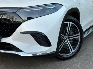 EQS 580 4Matic SUV TPremium Paket  UPE € 177.334