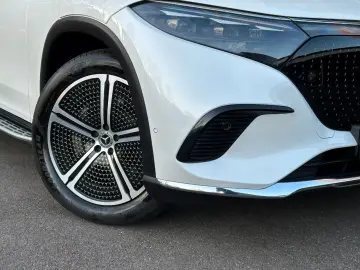 EQS 580 4Matic SUV TPremium Paket  UPE € 177.334