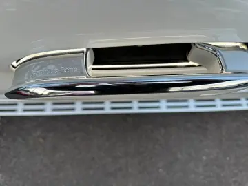 EQS 580 4Matic SUV TPremium Paket  UPE € 177.334