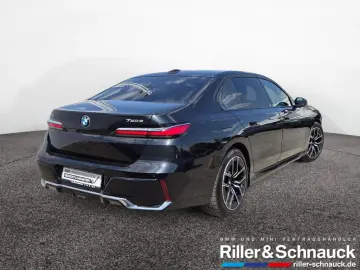 750e xDrive M-Sport SITZBELÜFTUNG PANO-SKY