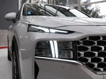 Hyundai Santa Fe  Plug In Hybrid  Disponibil Imediat