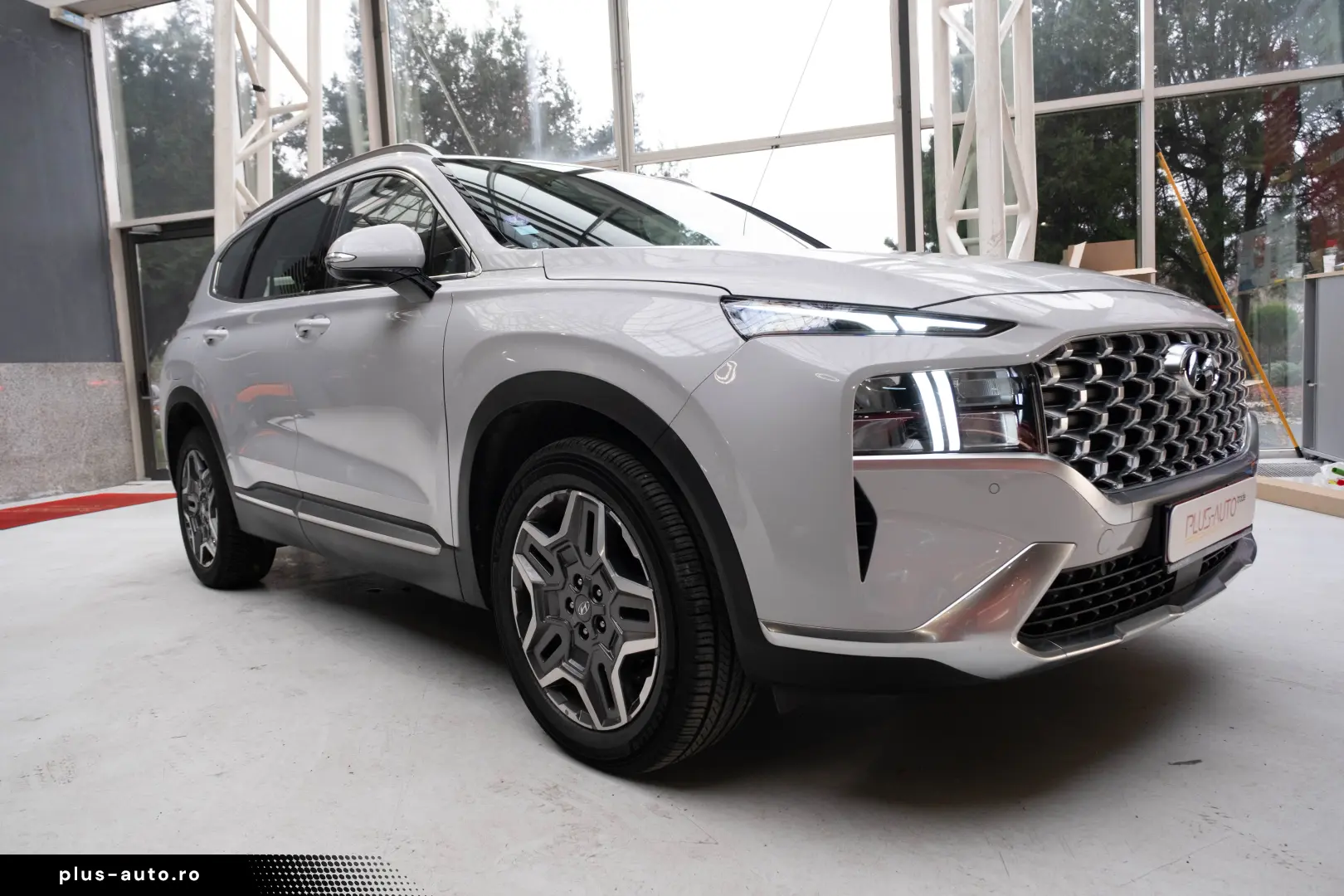 Hyundai Santa Fe  Plug In Hybrid  Disponibil Imediat