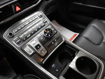 Hyundai Santa Fe  Plug In Hybrid  Disponibil Imediat