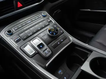 Hyundai Santa Fe  Plug In Hybrid  Disponibil Imediat