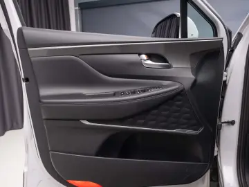 Hyundai Santa Fe  Plug In Hybrid  Disponibil Imediat