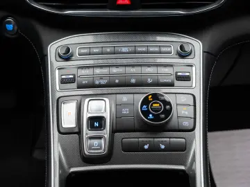 Hyundai Santa Fe  Plug In Hybrid  Disponibil Imediat
