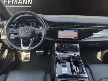RS Q8 4.0TFSI quatt. AHK Matrix AGA B&O Standhzg