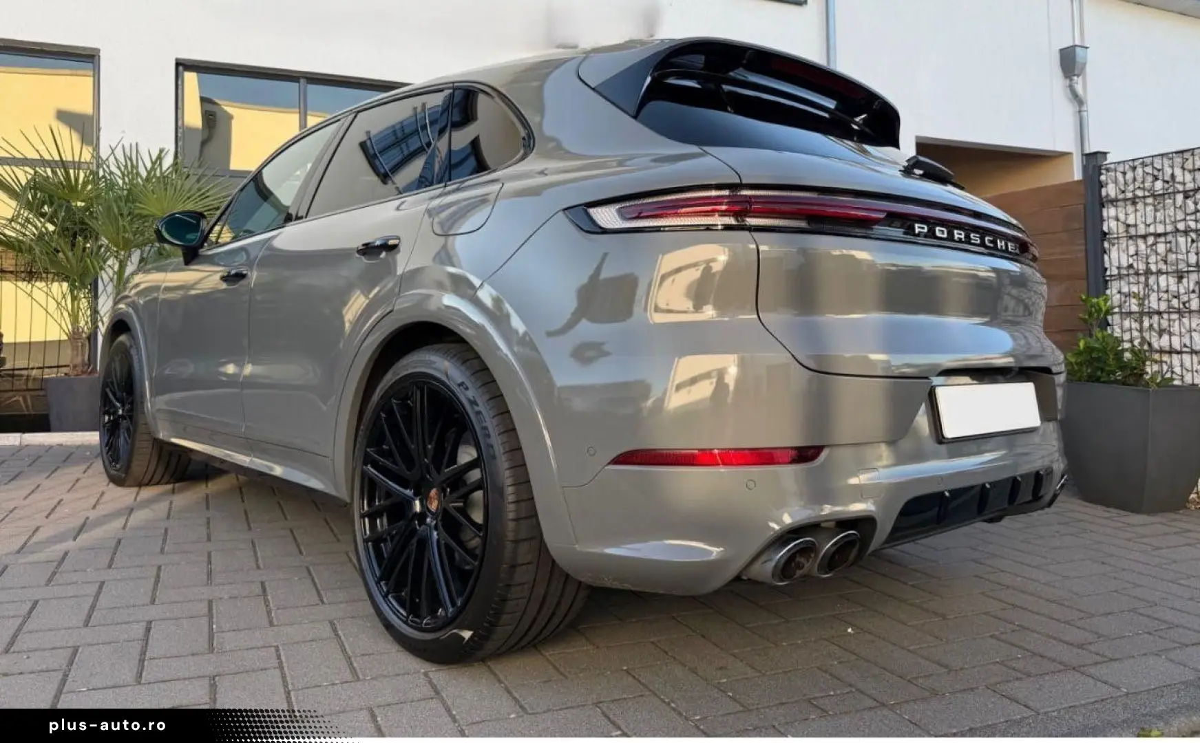 Cayenne E-Hybrid  Matrix Sportabgas 360  22Zoll