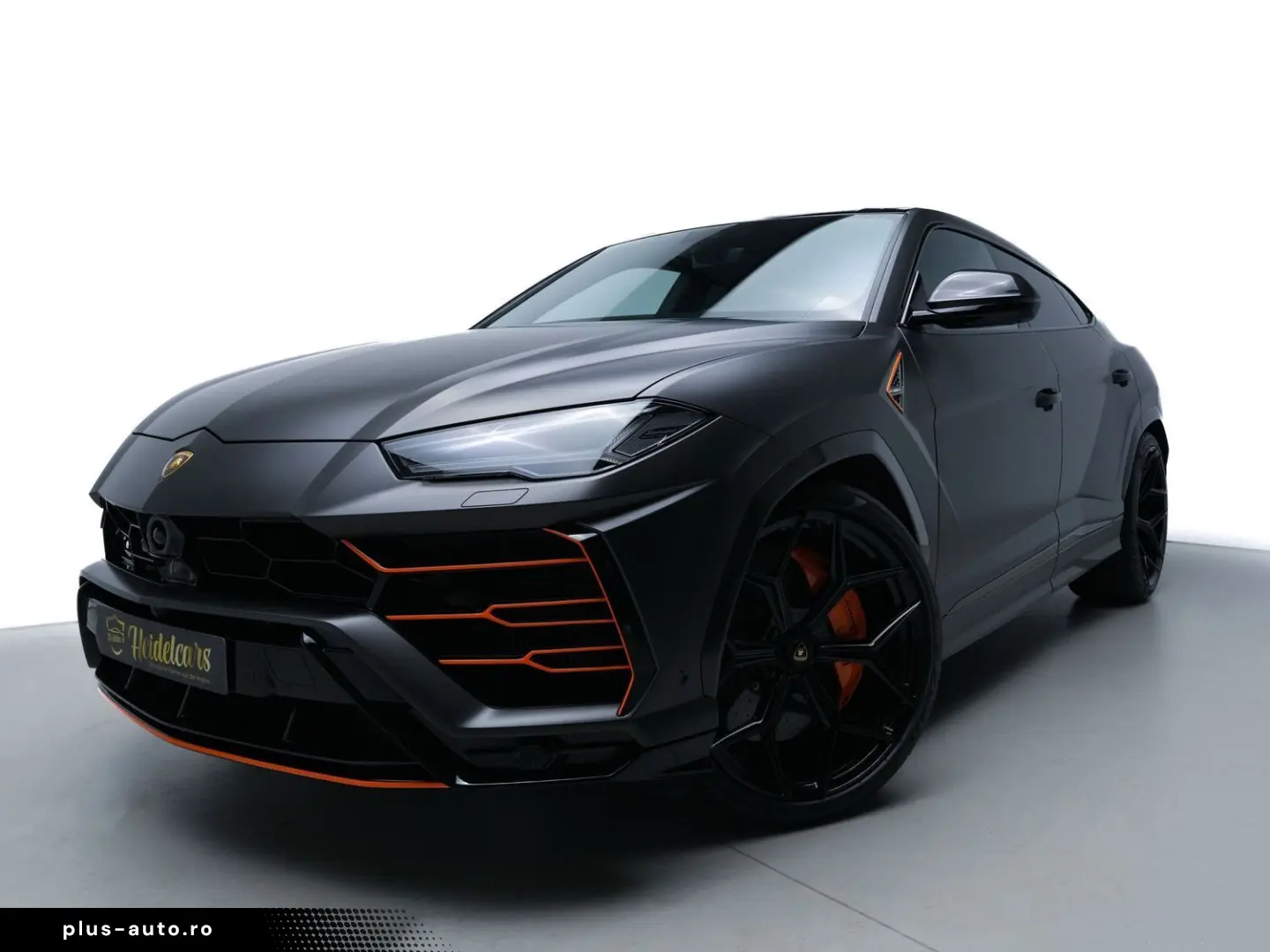 Urus NOVITEC FELGEN&ABGASNALANGE B&O 23  CARBON