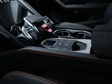 Urus NOVITEC FELGEN&ABGASNALANGE B&O 23  CARBON