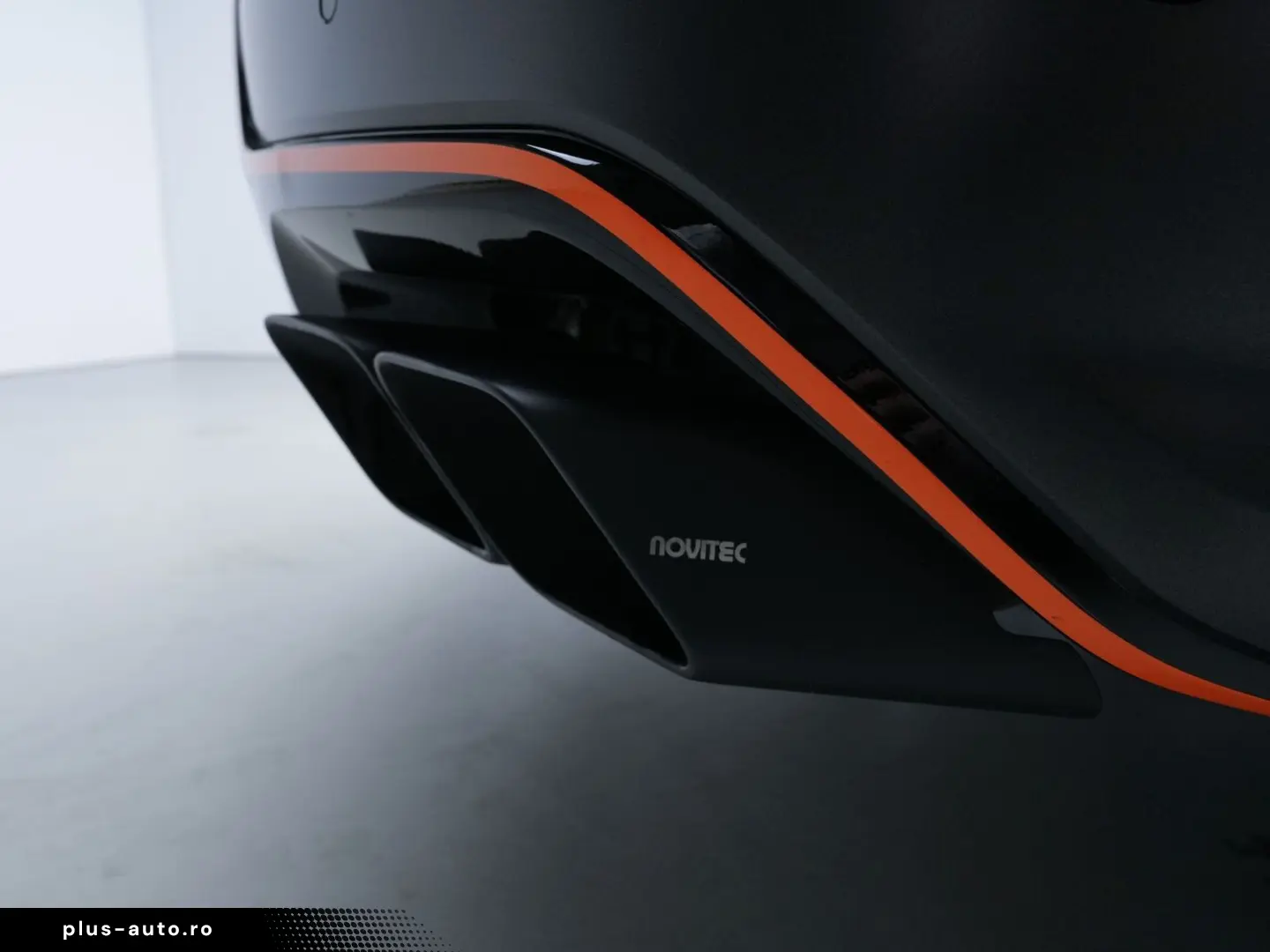 Urus NOVITEC FELGEN&ABGASNALANGE B&O 23  CARBON