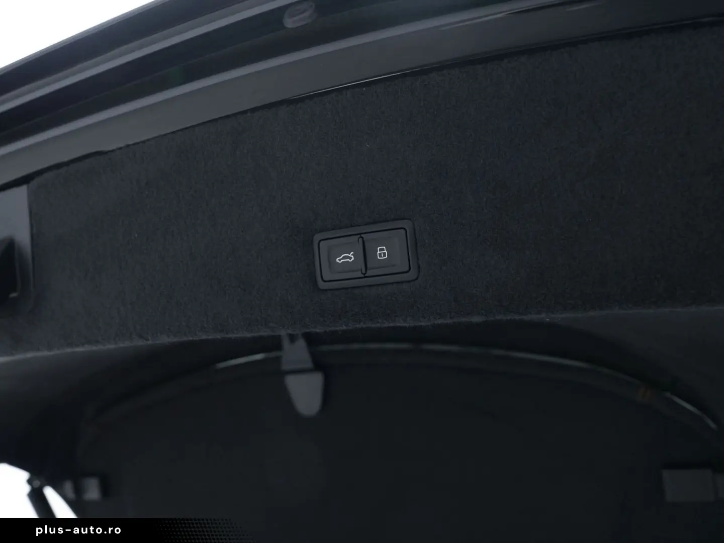 Urus NOVITEC FELGEN&ABGASNALANGE B&O 23  CARBON