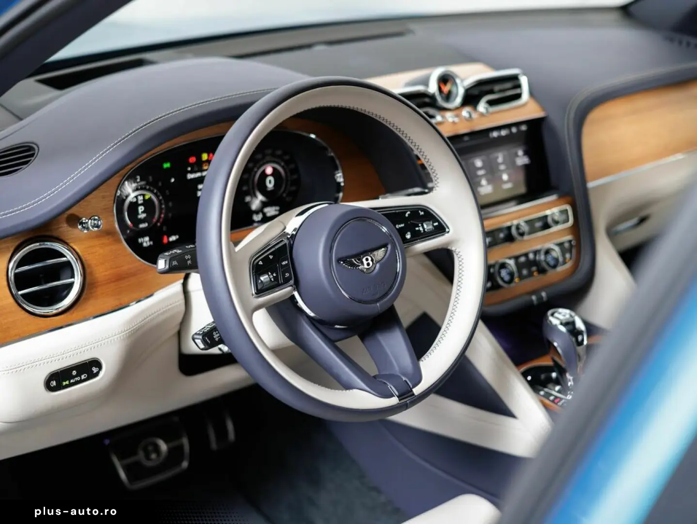 Bentayga Azure Hybrid