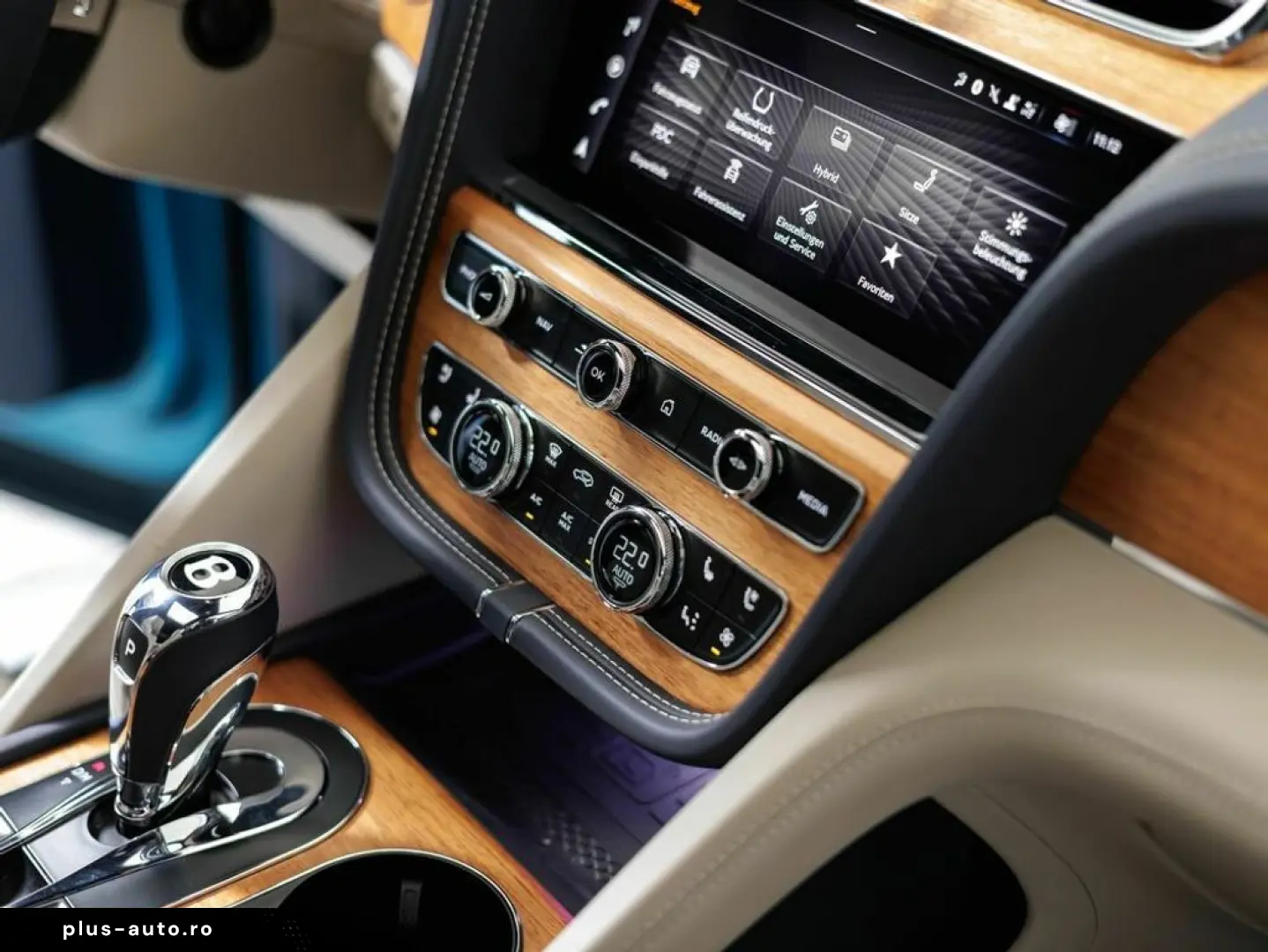 Bentayga Azure Hybrid