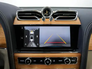 Bentayga Azure Hybrid