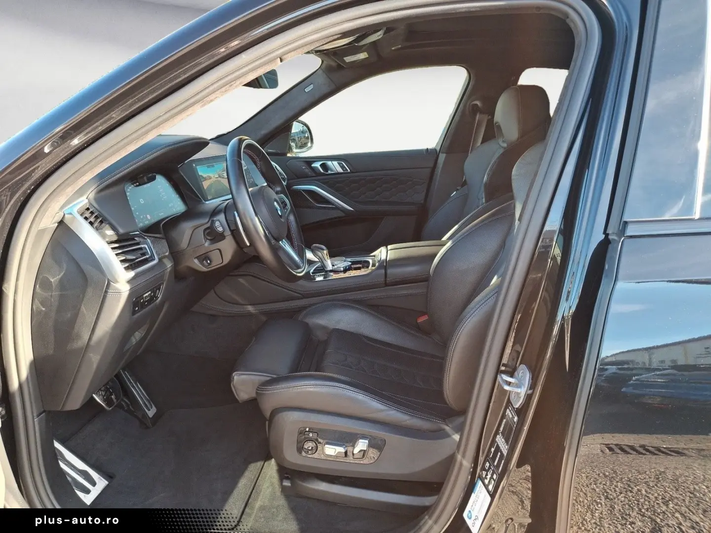 X6 M Competition Panorama AHK Laser Carbon