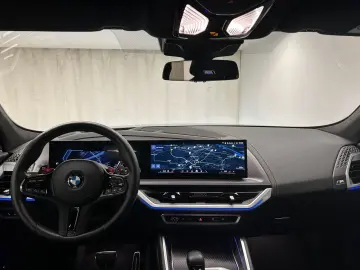 XM Label Red DA. Prof. PA. Plus B&W LED DAB AHK