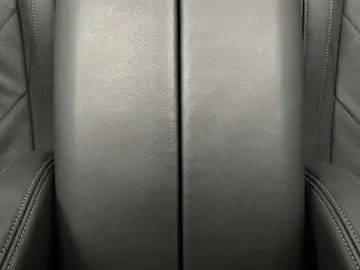 XM Label Red DA. Prof. PA. Plus B&W LED DAB AHK