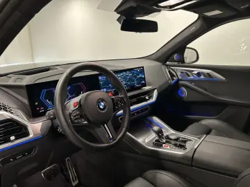 XM Label Red DA. Prof. PA. Plus B&W LED DAB AHK