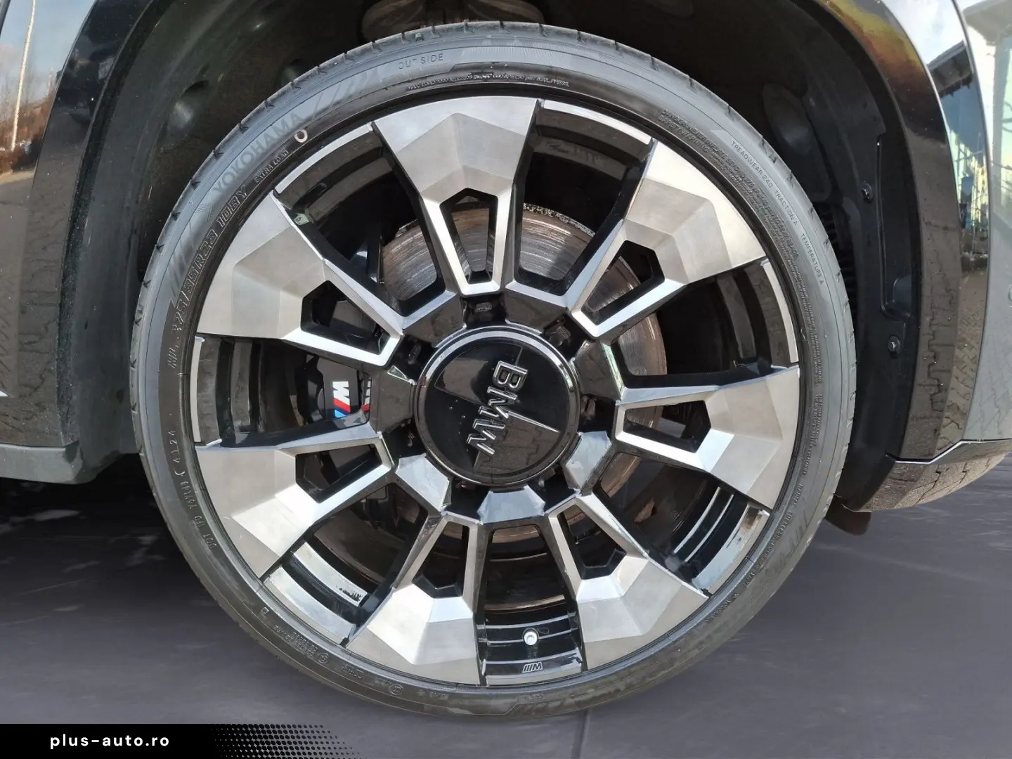 XM 4.4 M Driver's Package Bowers&Wilkins AHK ACC