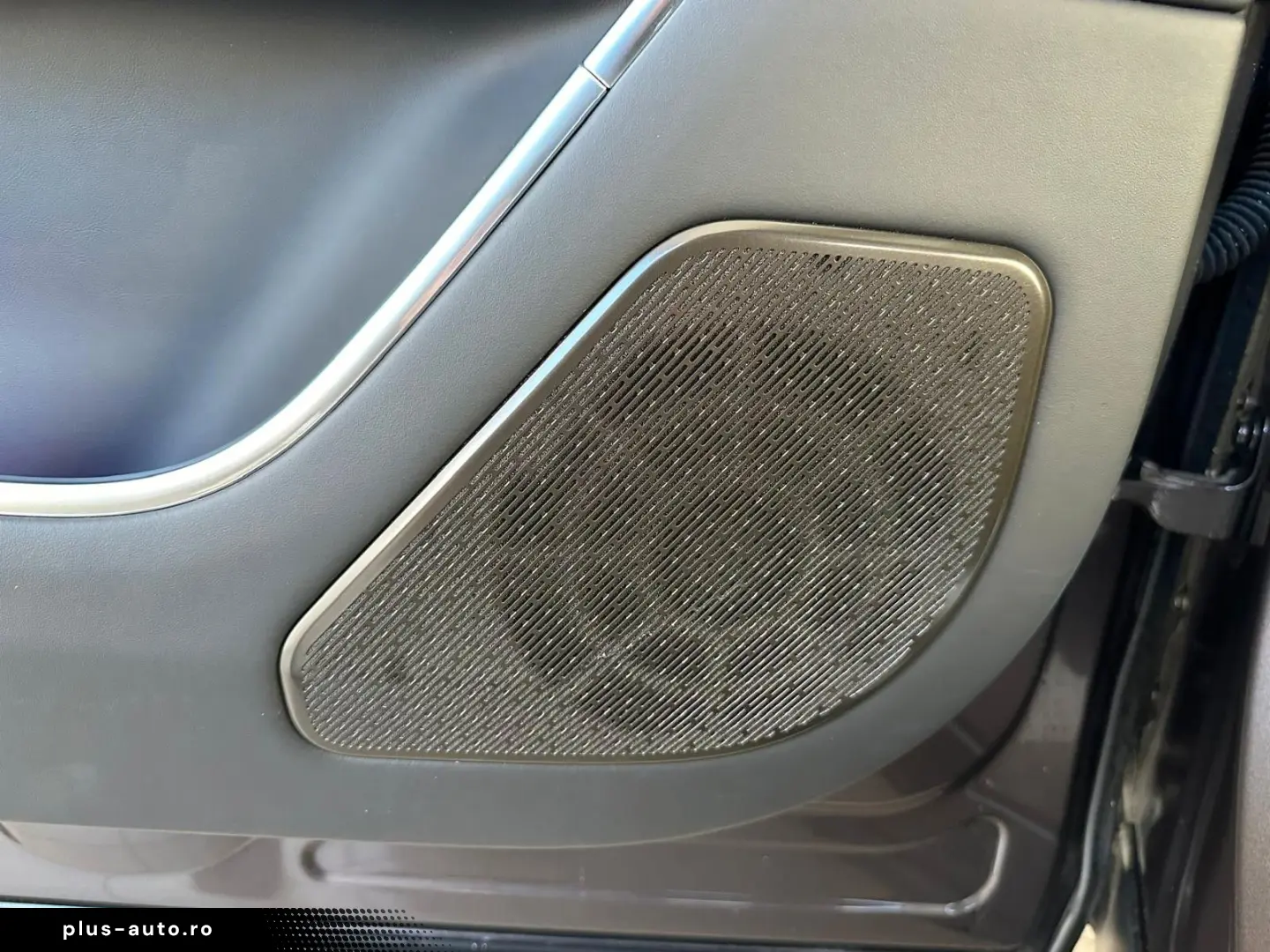 Range Rover Autobiography P550e Vollausst. 23''