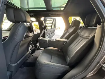 Range Rover Autobiography P550e Vollausst. 23''