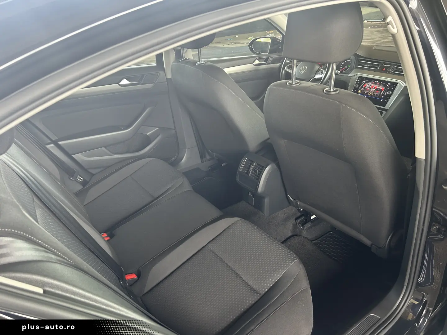 Volkswagen  Passat  2.0  Tdi  122 Cp  D S G  2021