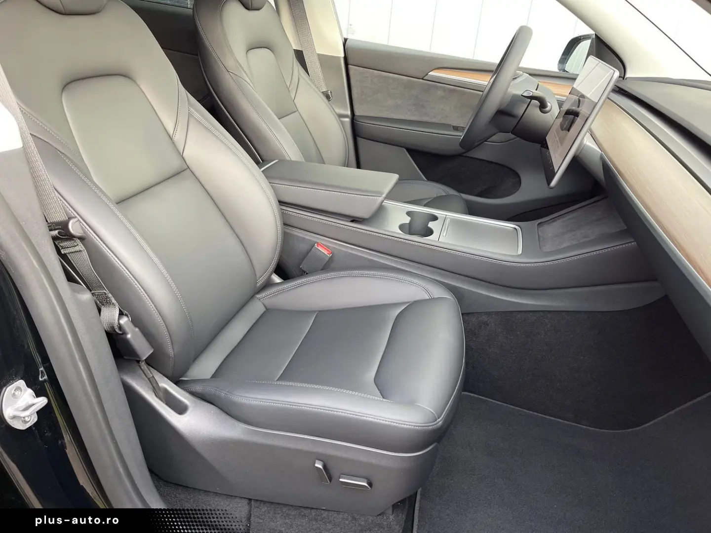 Model Y Long Range Dual Motor AWD