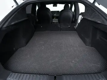 Model S Longrange Limousine